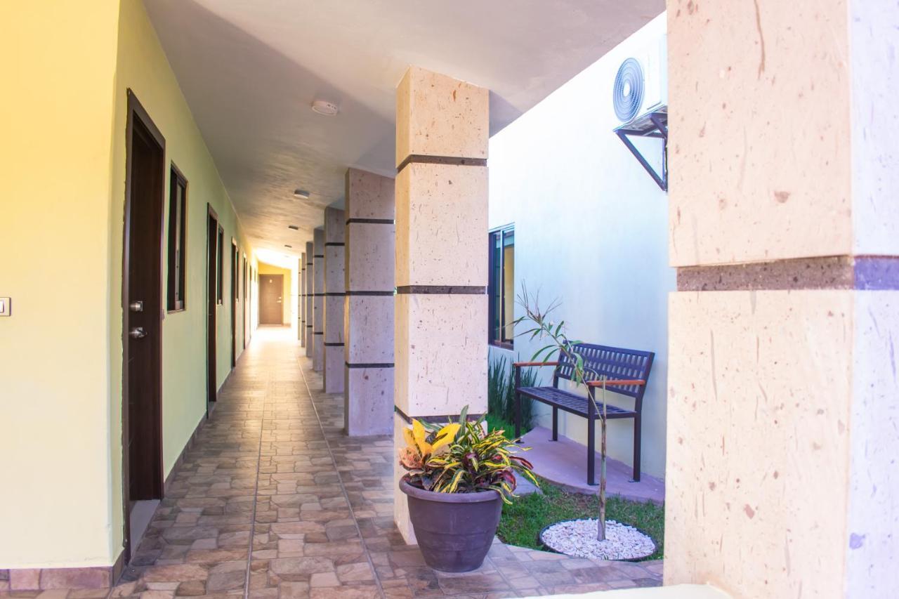 El Milagro Hotel El Fuerte